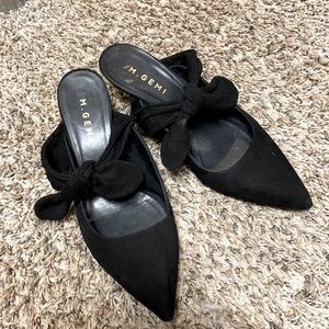 M. Gemi kitten heels
